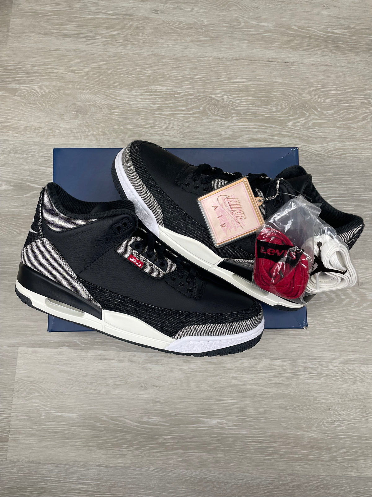 Jordan 3 Retro “Levi’s Black”