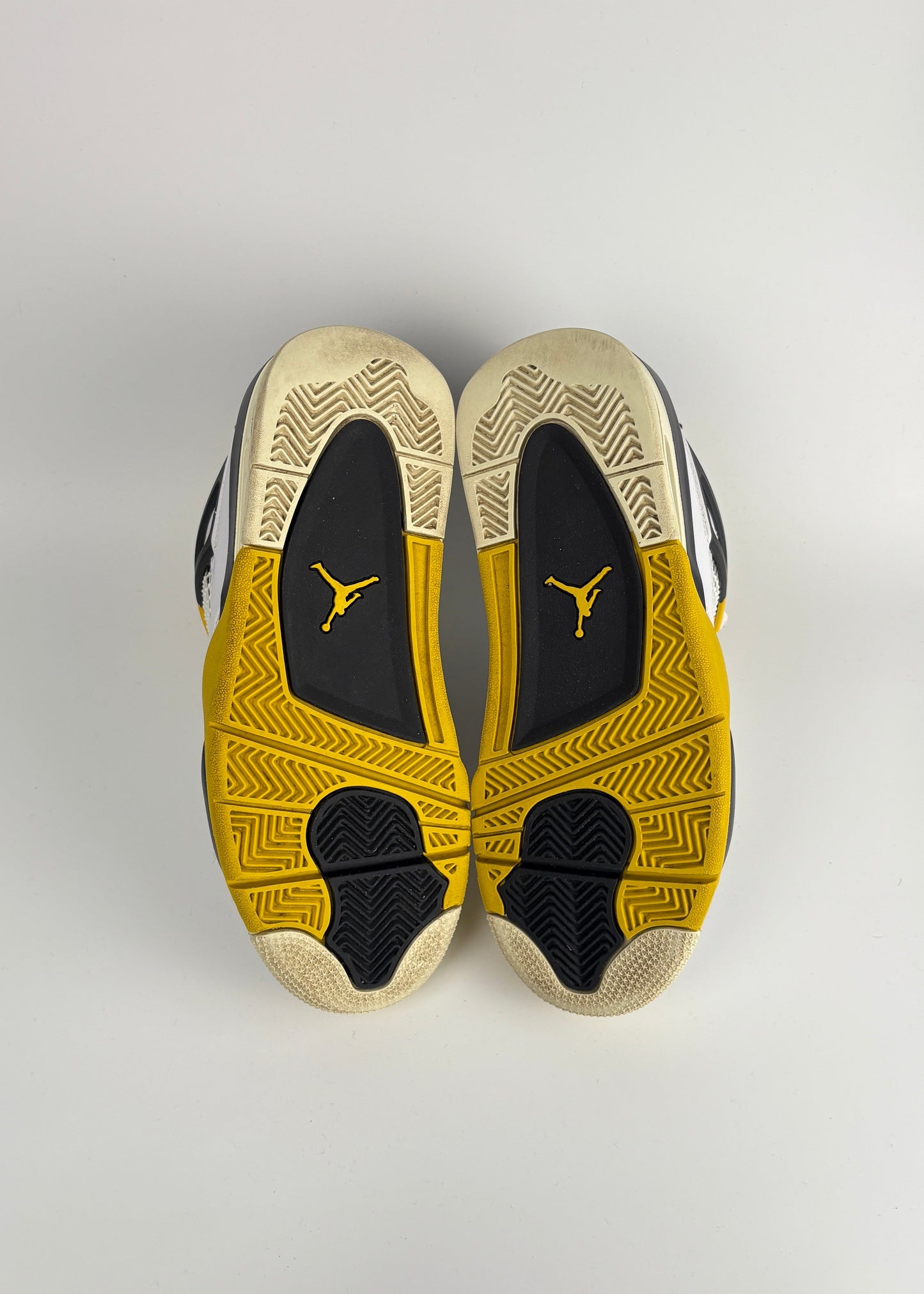 Jordan 4 Retro 'Vivid Sulfur'
