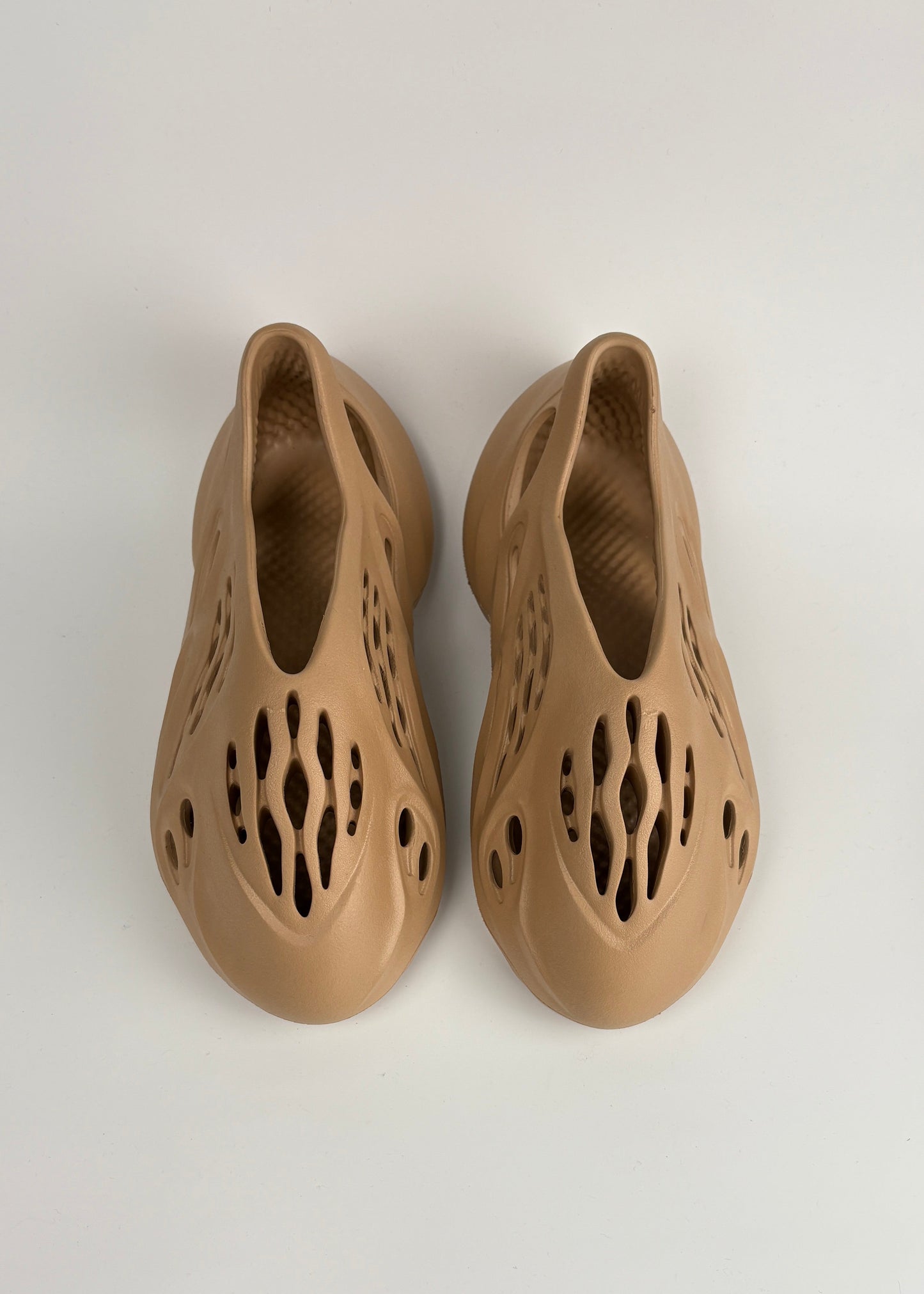 Adidas Yeezy Foam RNNR 'Ochre'