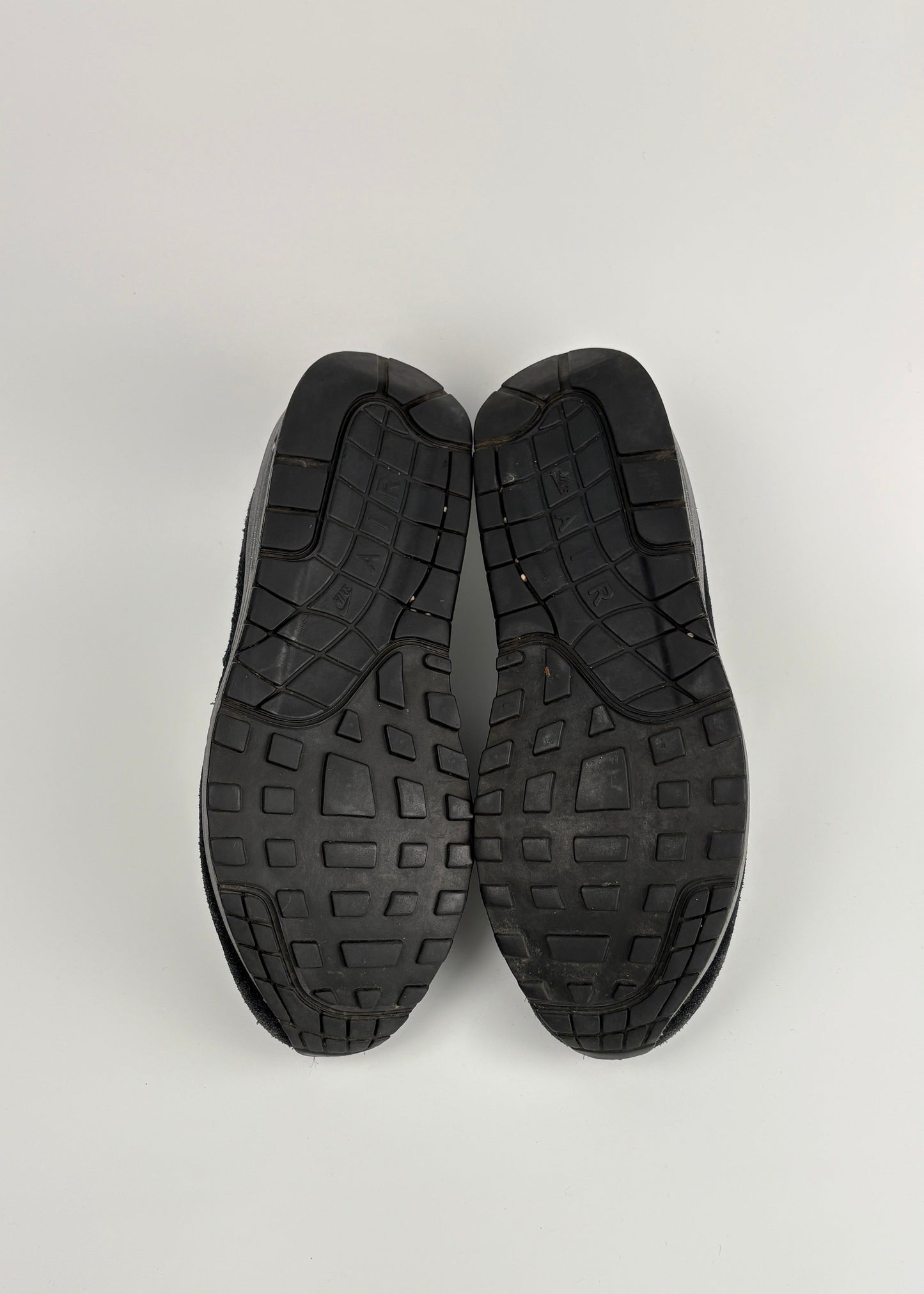 Nike Air Max 1 'Metallic Hematite'