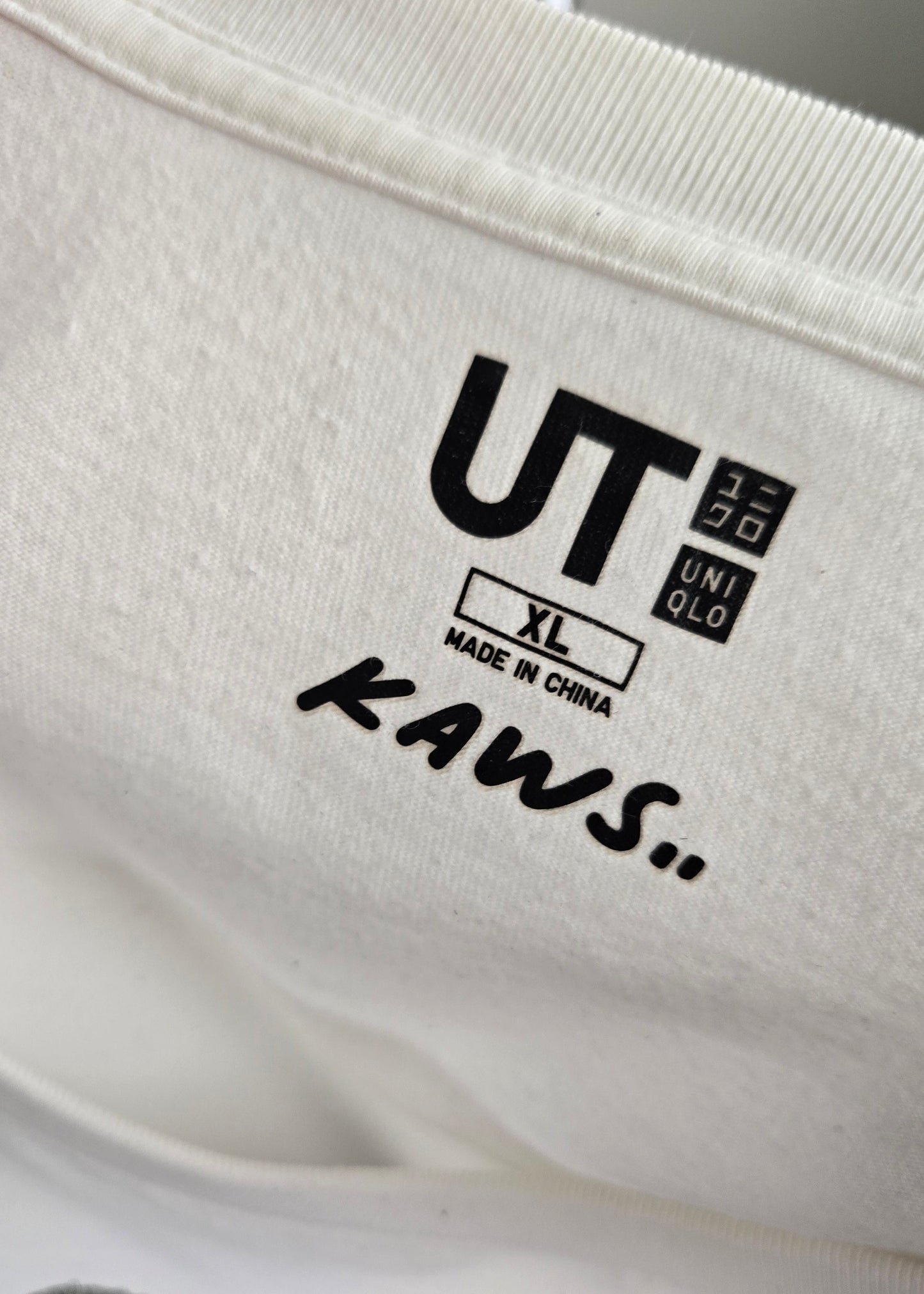 Kaws x Uniqlo Tee 'Gone'