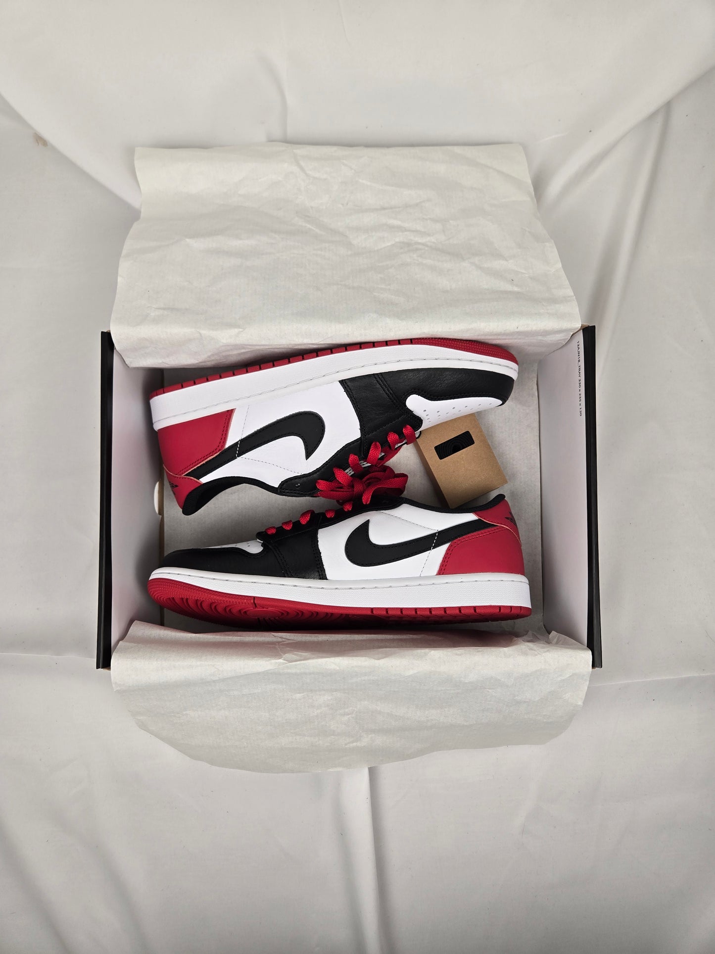 Jordan 1 Retro Low OG 'Black Toe (2023)'
