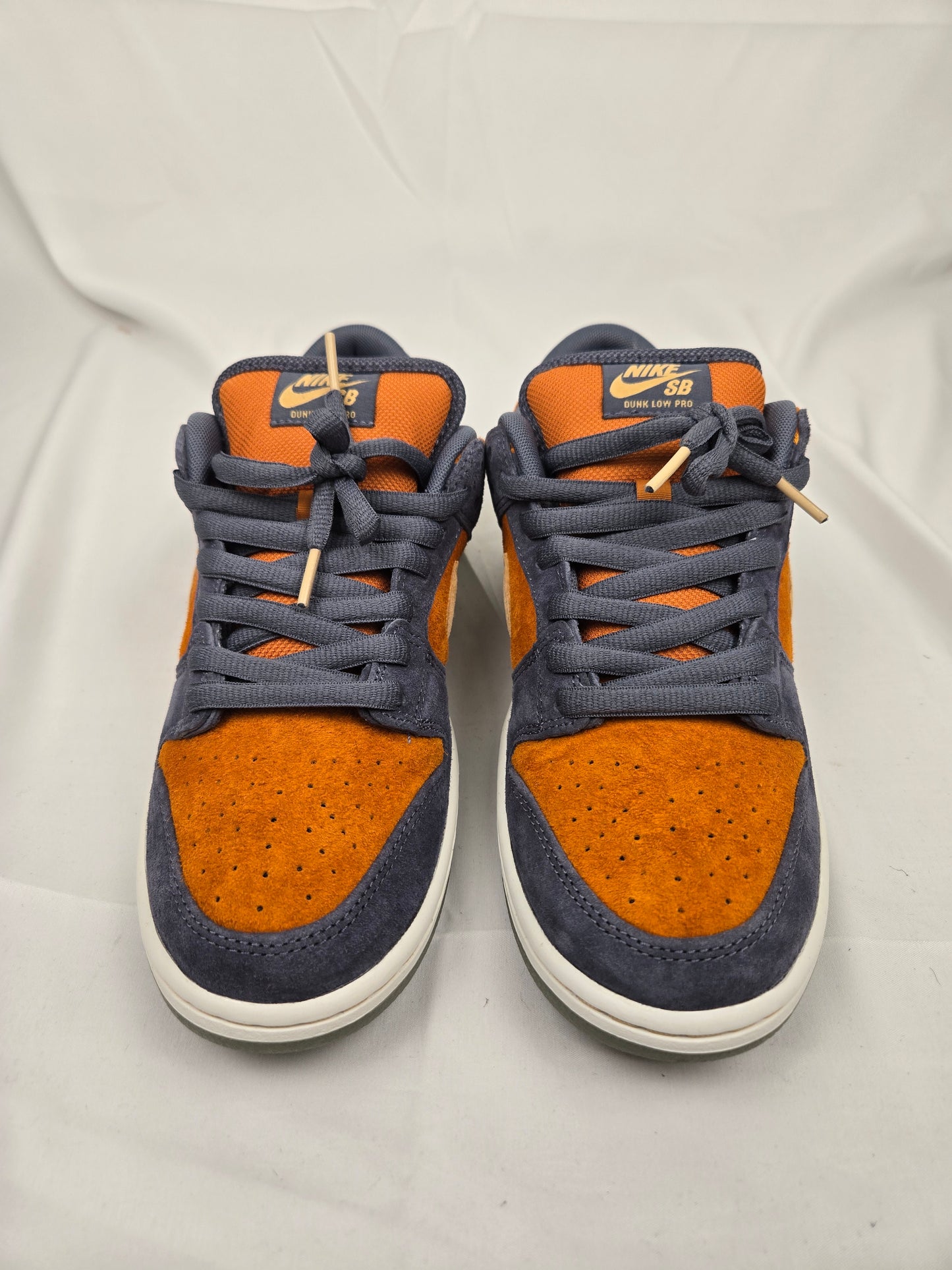 Nike SB Dunk Low 'Light Carbon Monarch'