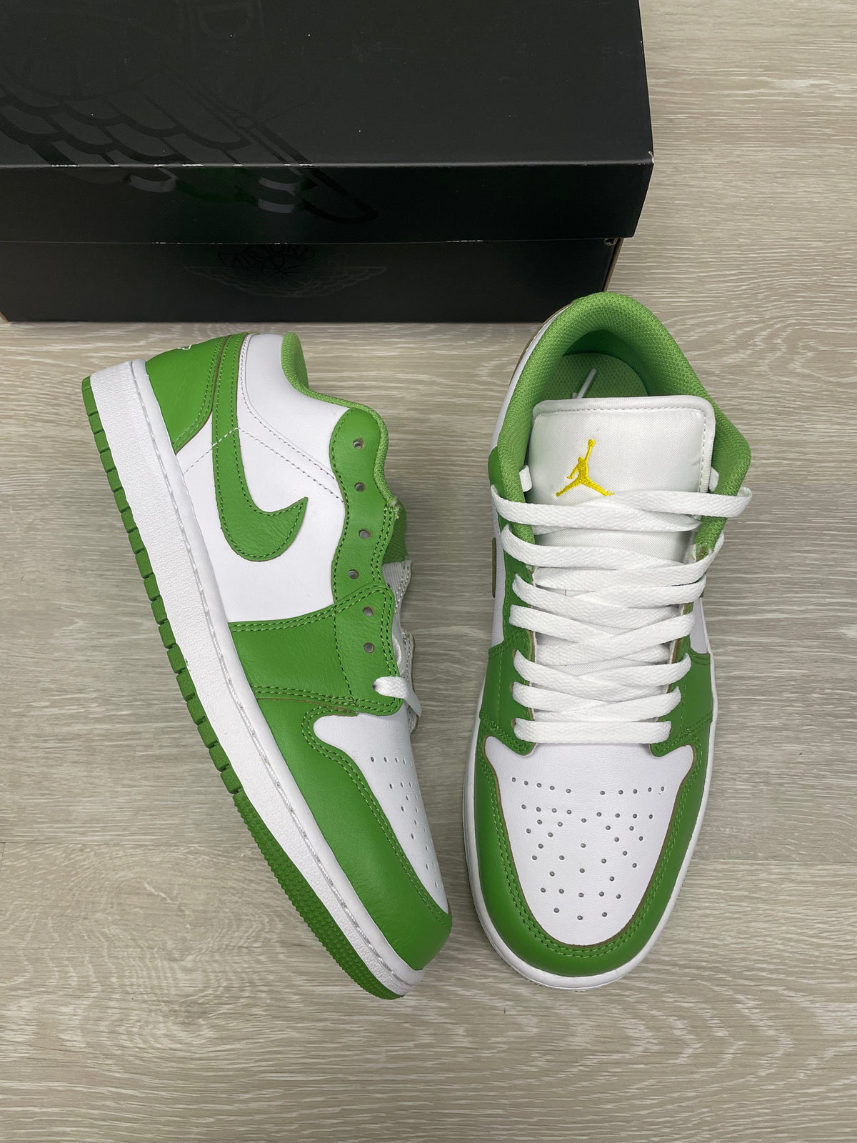 Jordan 1 Low 'Chlorophyll'