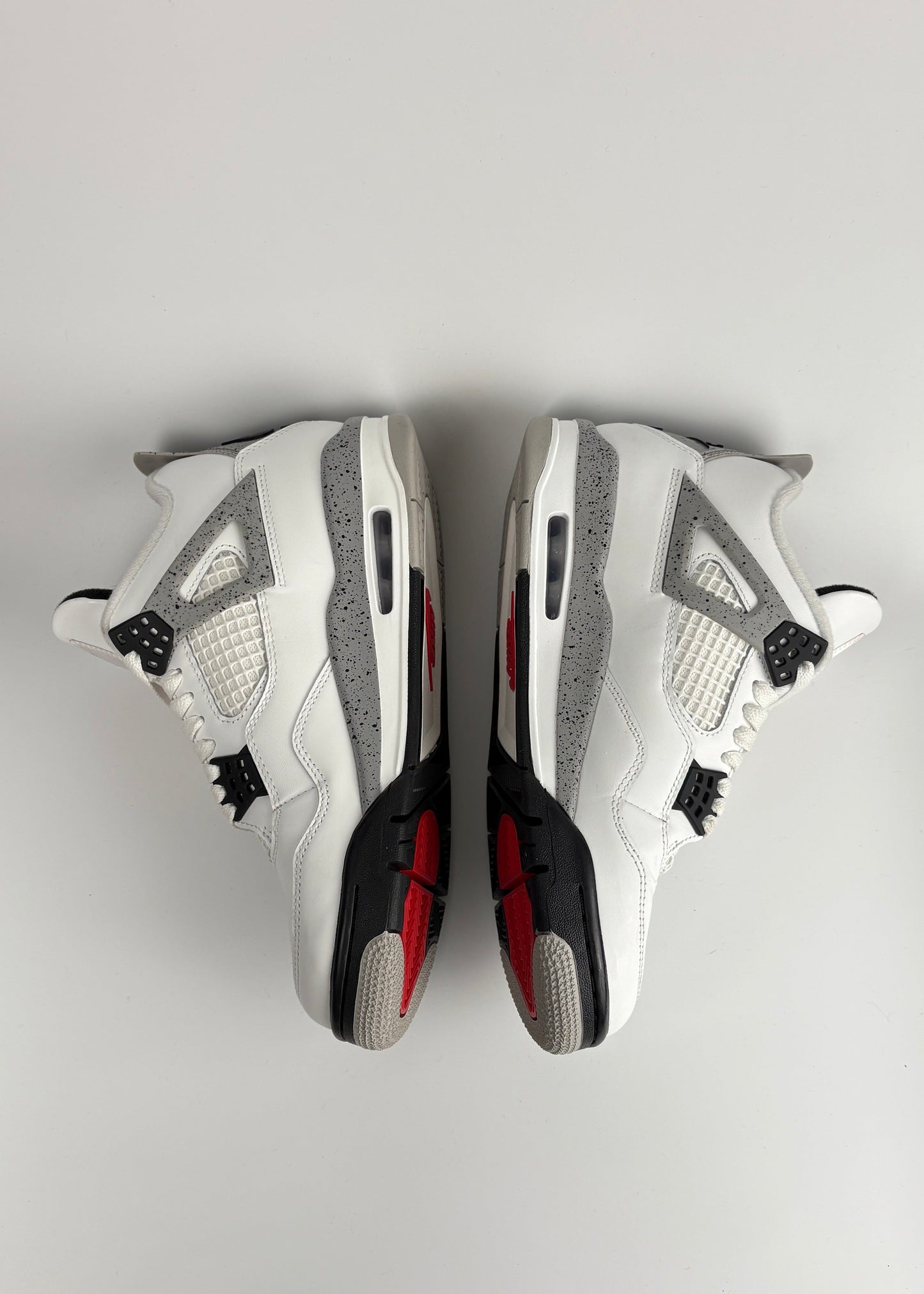 Jordan 4 Retro 'White Cement (2025)'