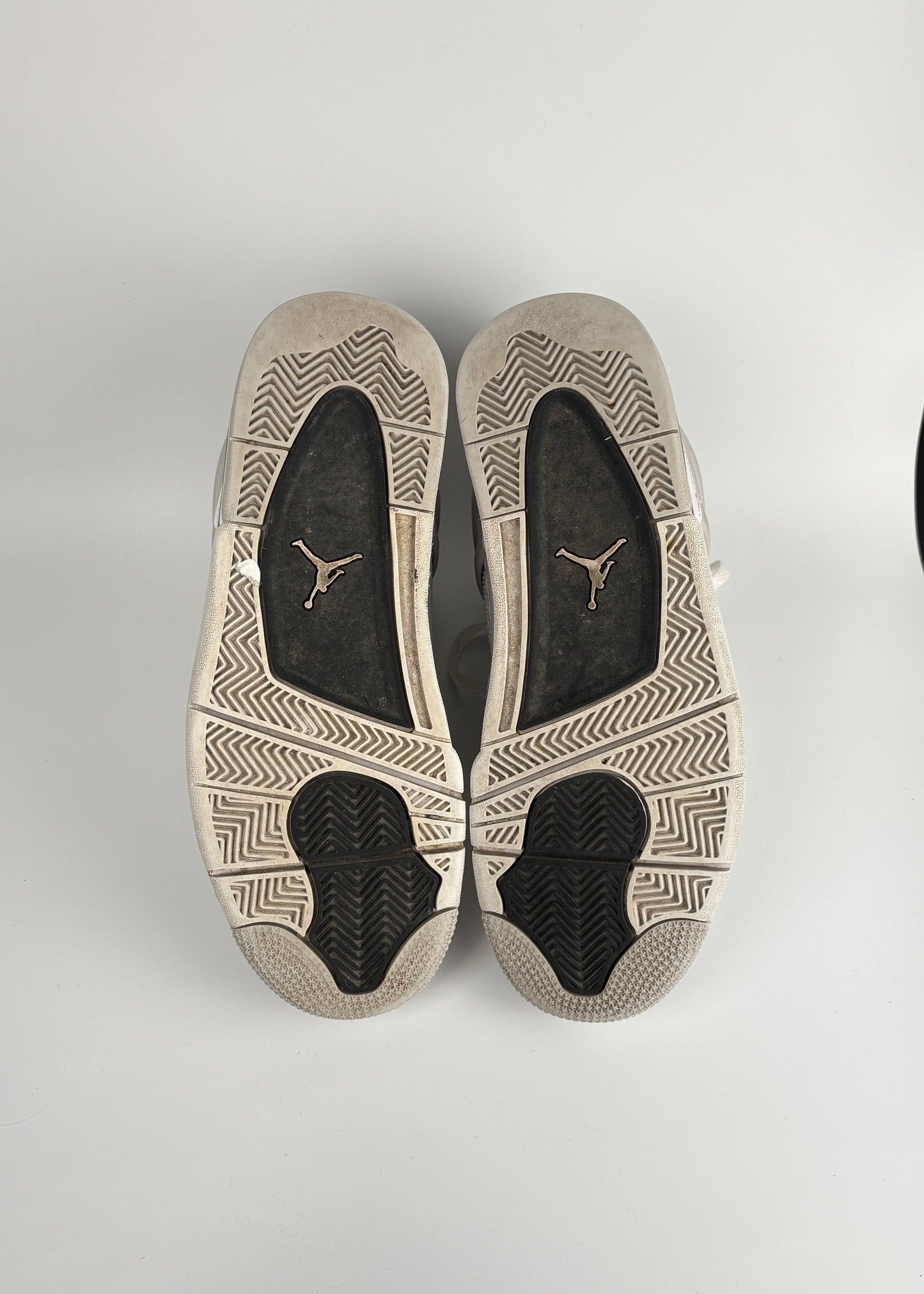 Jordan 4 Retro 'Military Black'