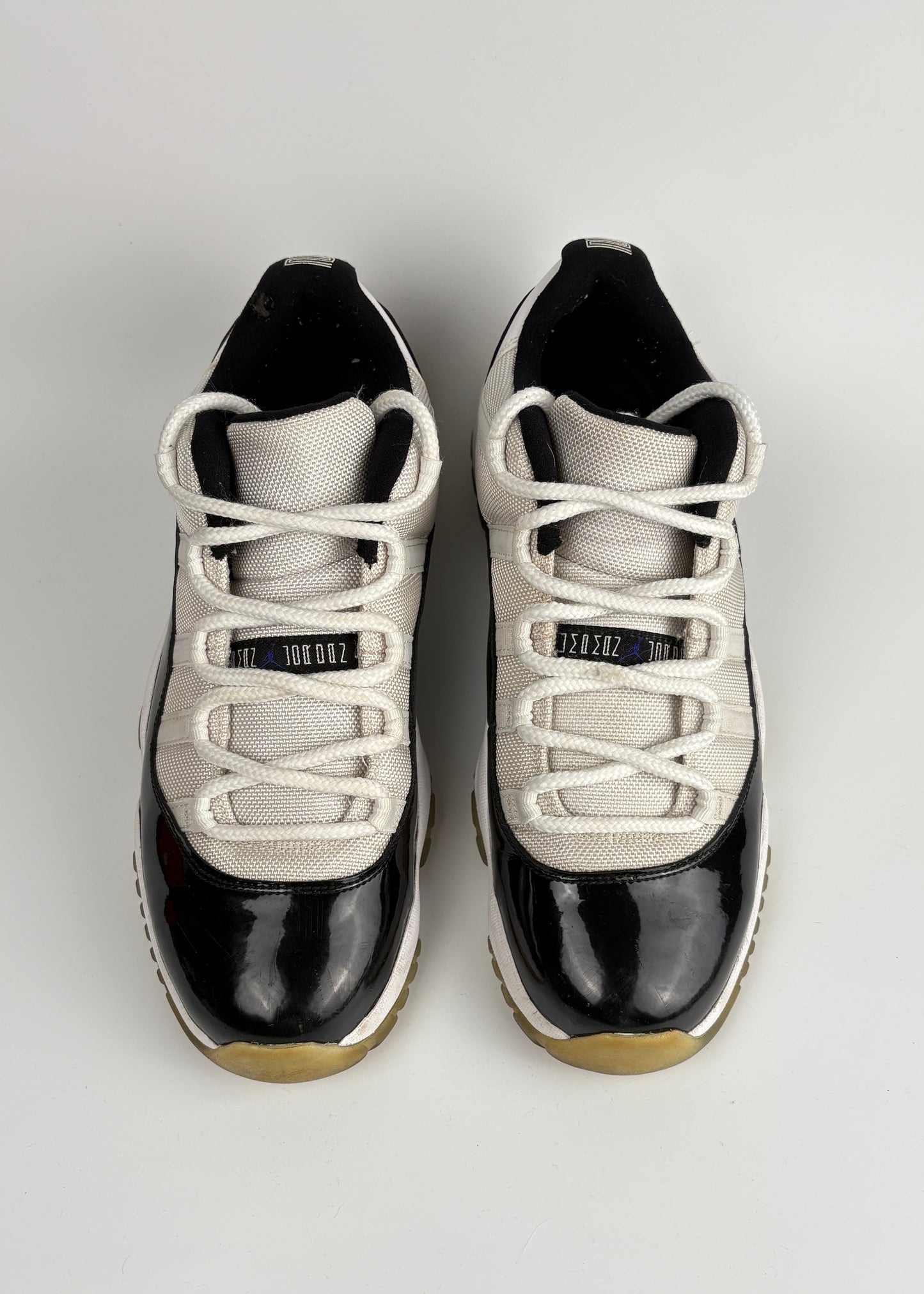 Jordan 11 Retro Low 'Concord'