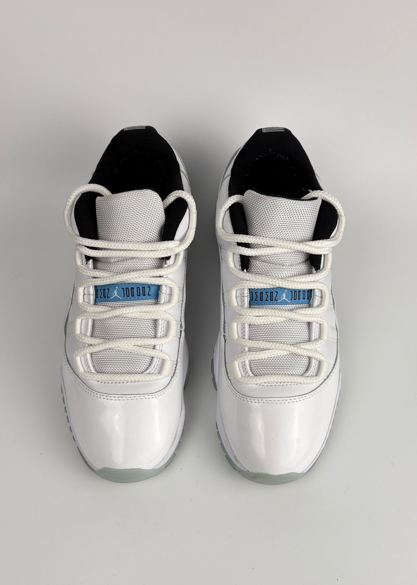 Jordan 11 Retro Low 'Legend Blue'