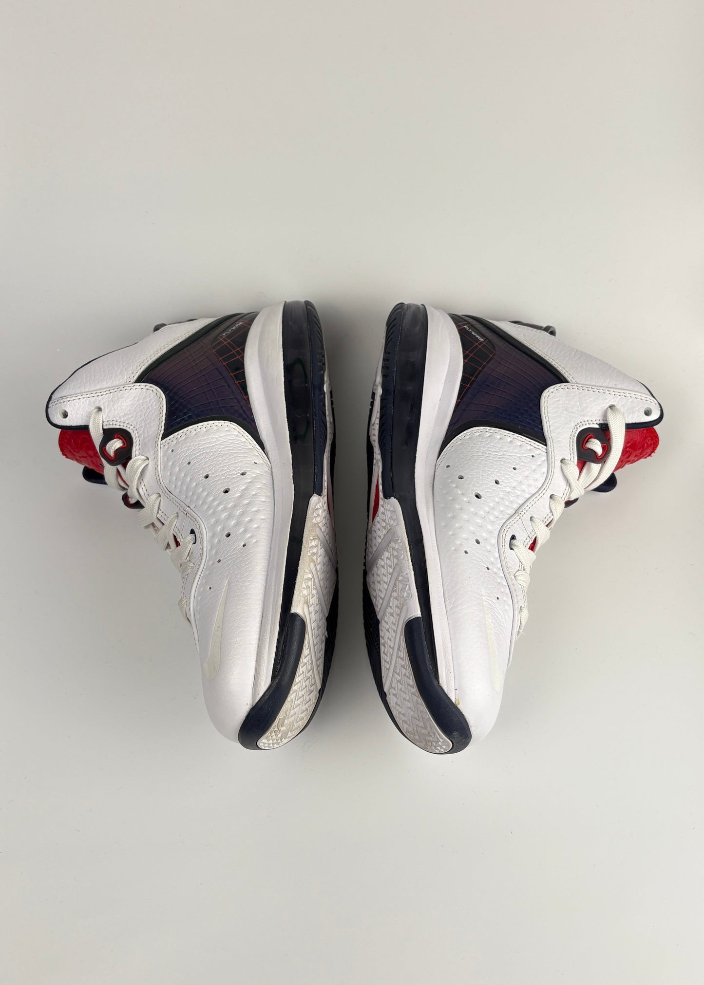 Nike LeBron 8 'Veterans Day'