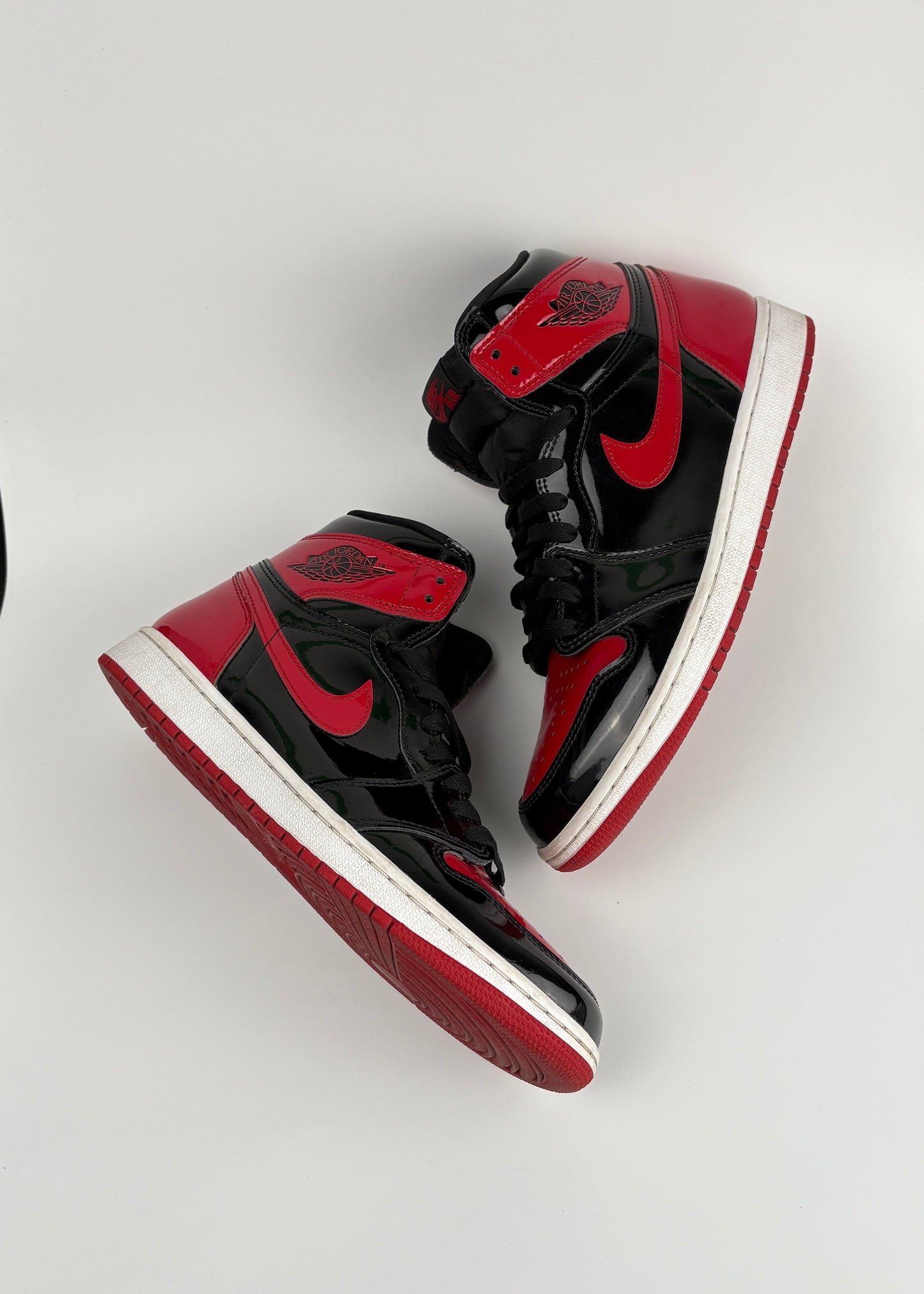 Jordan 1 Retro High OG 'Patent Bred'