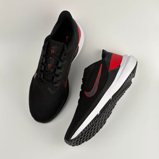 Nike Air Winflo 9 'Black University Red'
